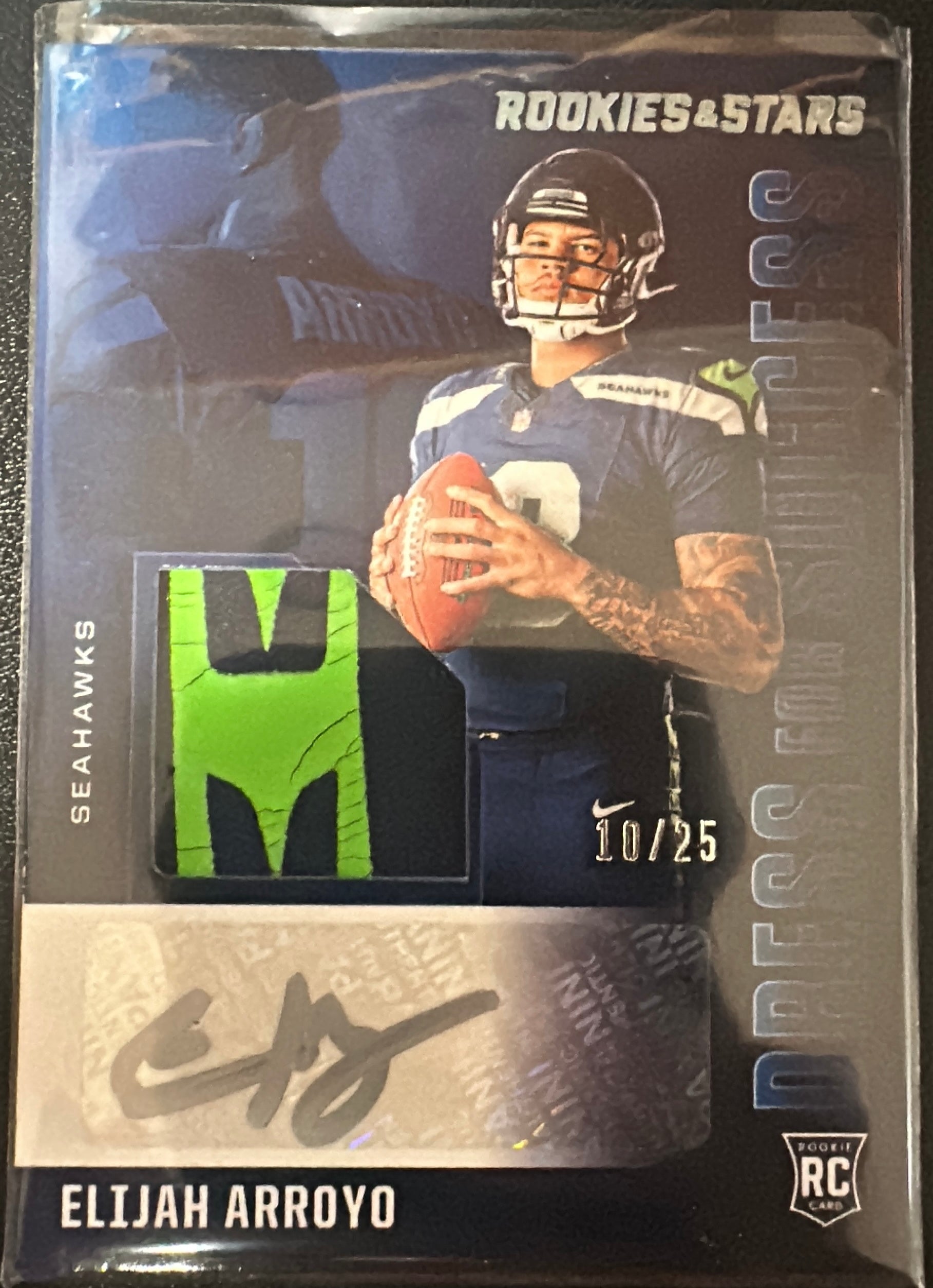 Elijah Arroyo Seahawks Trading Card Patched Signed numbered